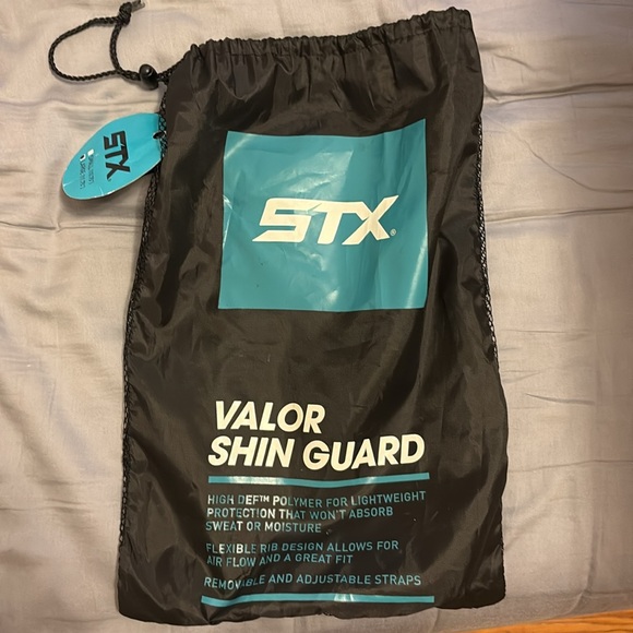 New Never Used STX Valor Lacrosse Goalie Shin Guards Large - Picture 3 of 4